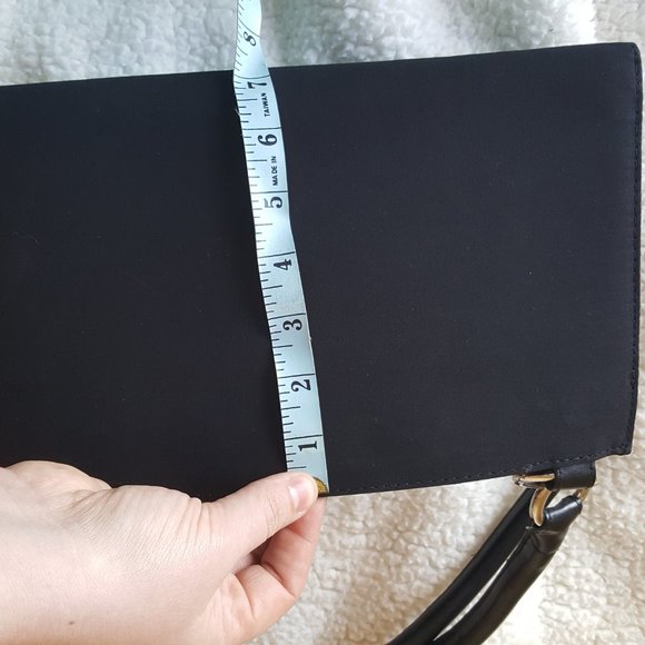 Miche Black Base Purse, 5 covers, and Handles - Picture 9 of 9